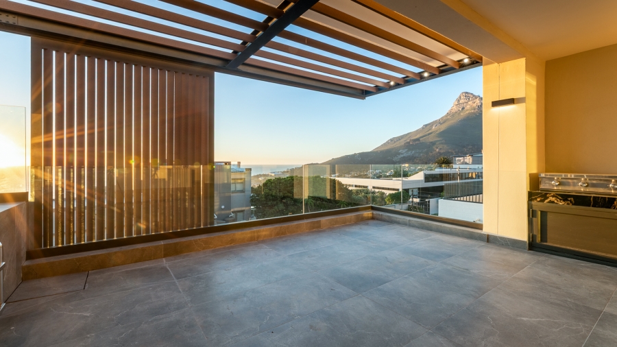 4 Bedroom Property for Sale in Camps Bay Western Cape